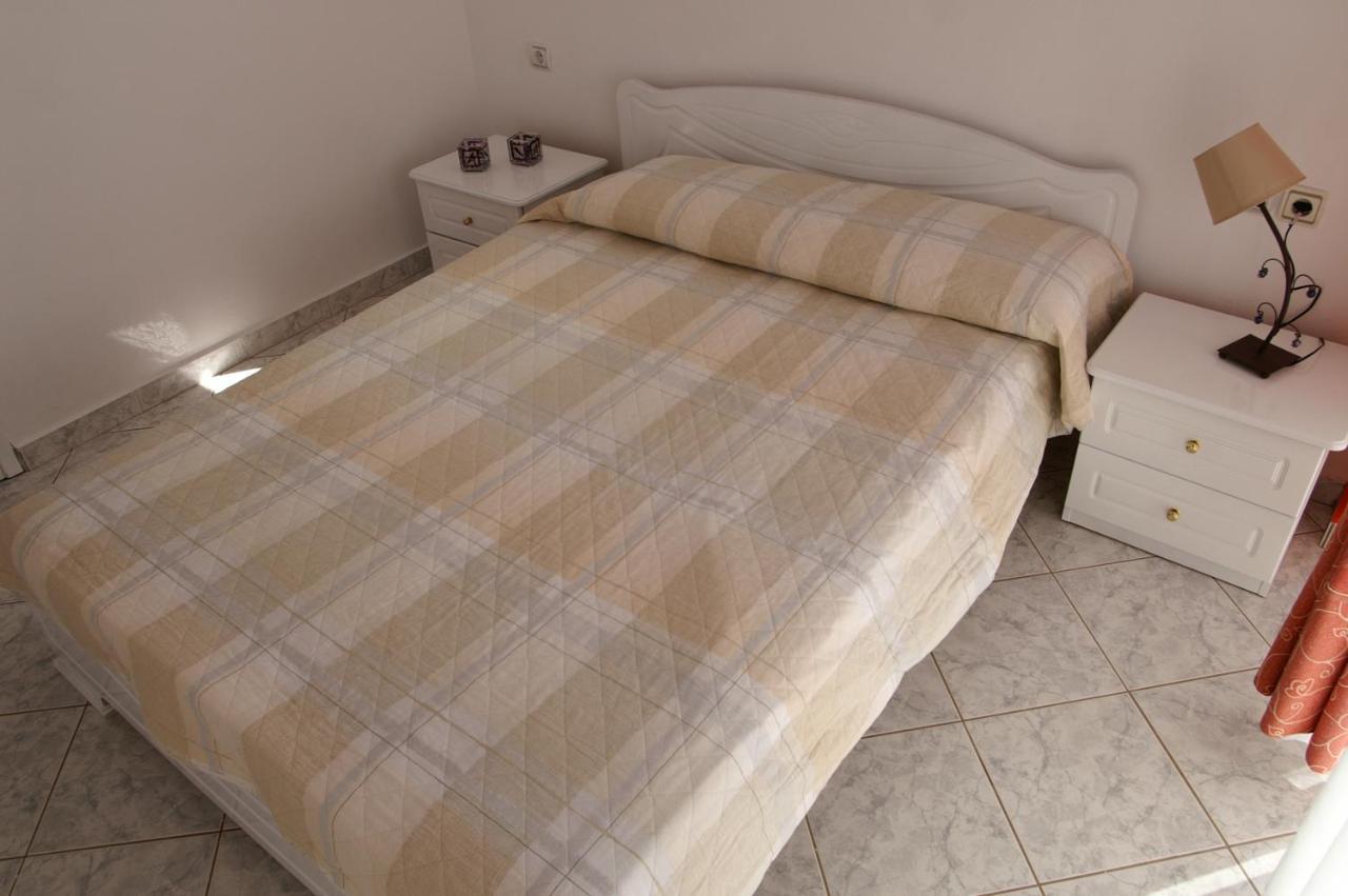 Damian Saranda Hotel Sarandë Quarto foto