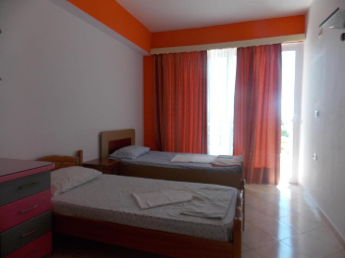 Damian Saranda Hotel Sarandë Exterior foto